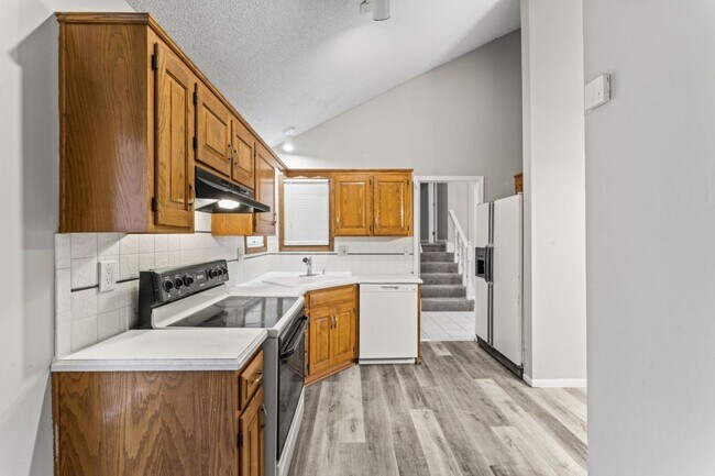 Building Photo - Now Leasing for May | Your Next Home Awaits