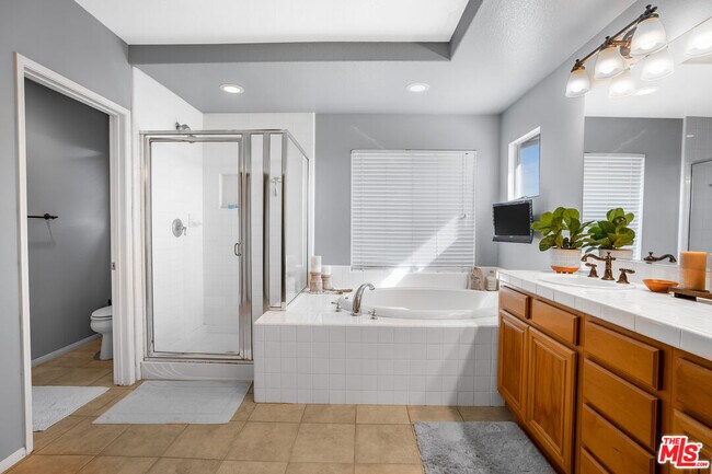 Building Photo - 28804 Sugar Bliss Pl