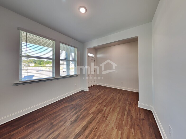 Building Photo - 799 Alcovy Ml Pk