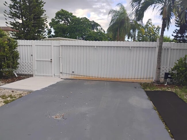 Building Photo - 14441 SW 291st St