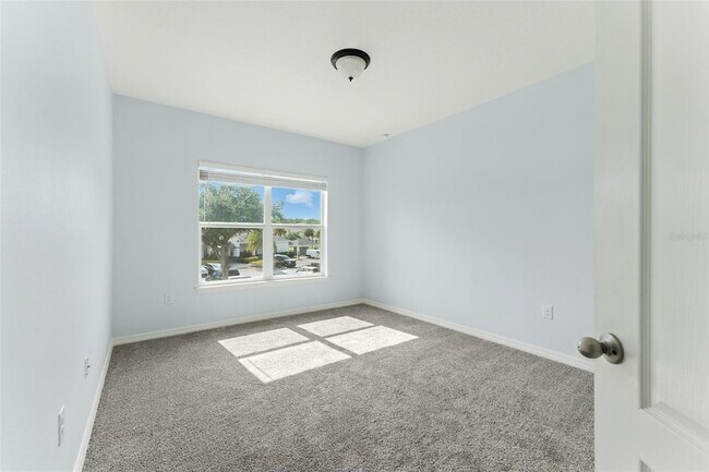Building Photo - 6524 S Goldenrod Rd