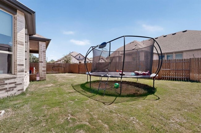 Building Photo - 4010 Flowstone Ln