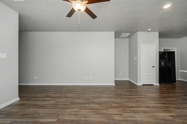 Building Photo - 1141 Trellis Pass