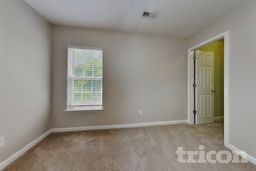 Building Photo - 2095 Bethany Trace Ln