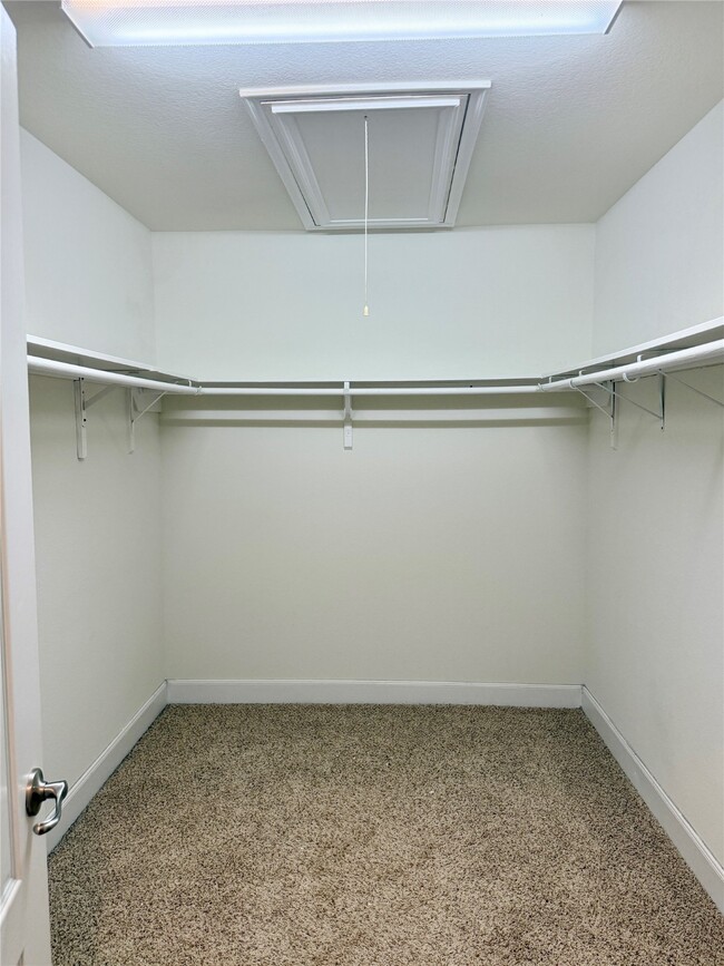 Building Photo - 4911 Lattimore Creek Dr
