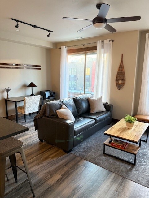 Building Photo - 519 Nucleus Ave