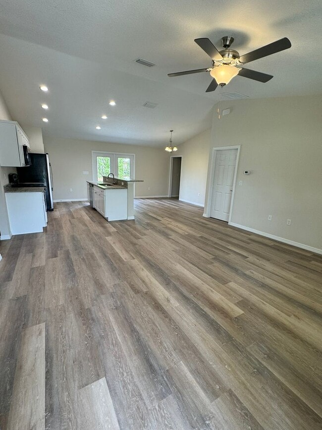 Building Photo - Brand New 3BR/2BA Home – Modern Finishes, ...