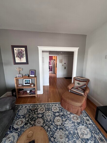 Building Photo - 246 S Huntington Ave