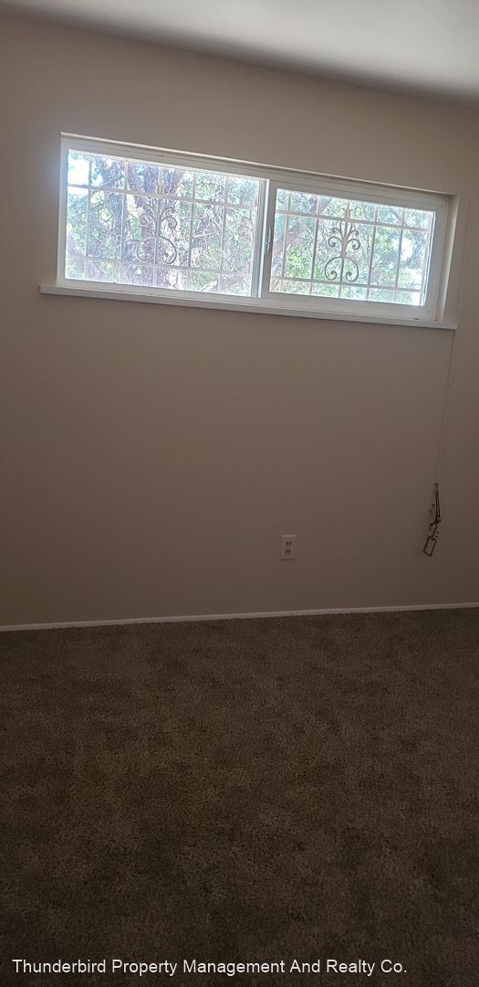 Building Photo - 3 br, 1 bath House - 7407 Leah Drive NE