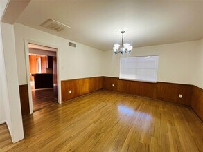 Building Photo - 5511 Willowbend Blvd