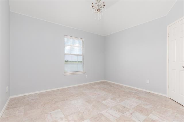 Building Photo - 1404 Hudspeth Dr