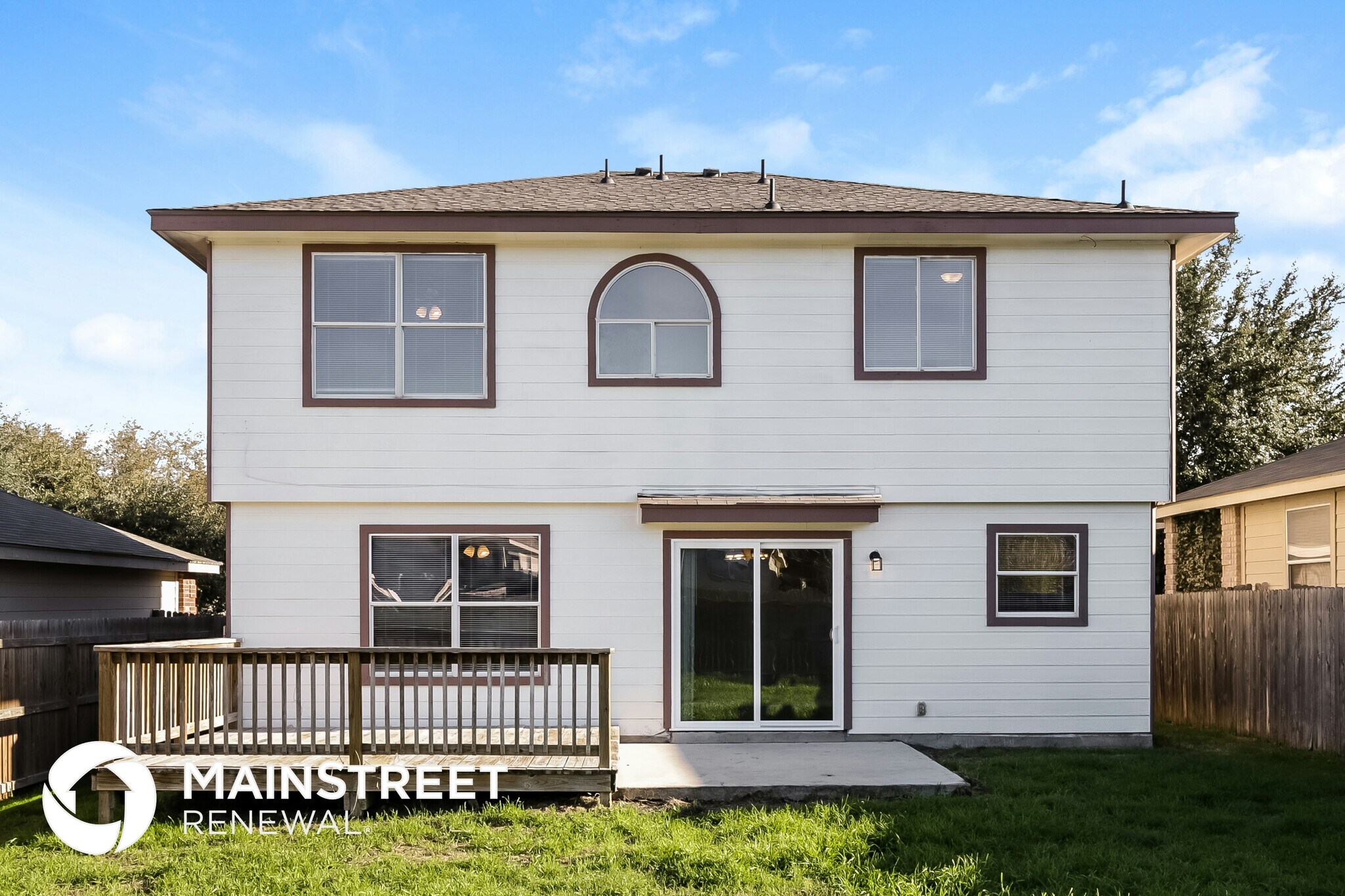 Building Photo - 3927 Nuttall Oak Dr