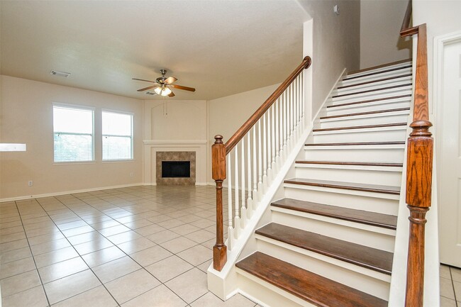 Building Photo - 13111 Rippling Creek Ln