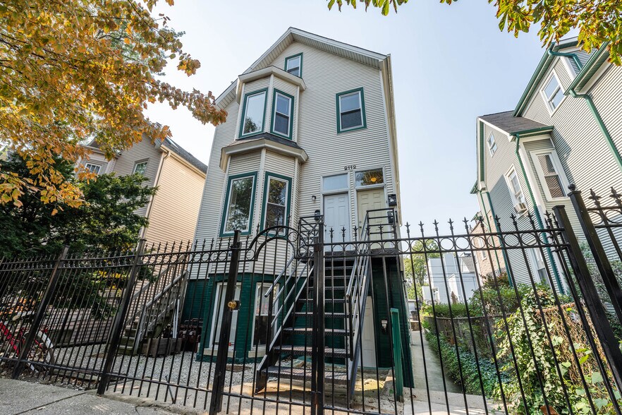 Building Photo - 2112 N Campbell Ave