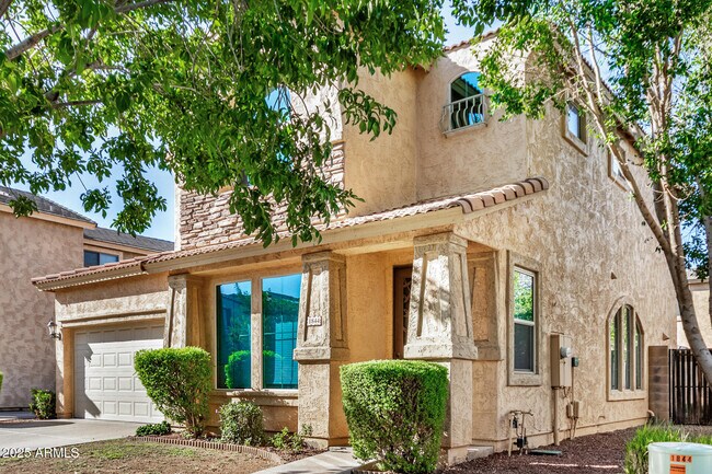 Building Photo - 1844 E Dunbar Dr