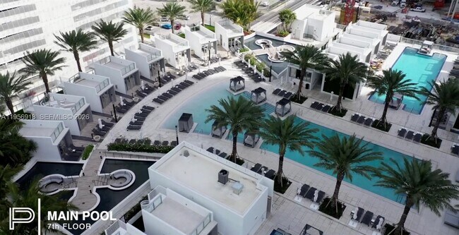 Building Photo - 851 NE 1st Ave