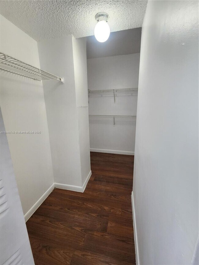 Building Photo - 8335 SW 152nd Ave