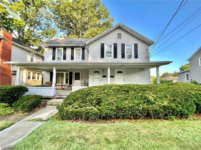 Building Photo - 258 High St