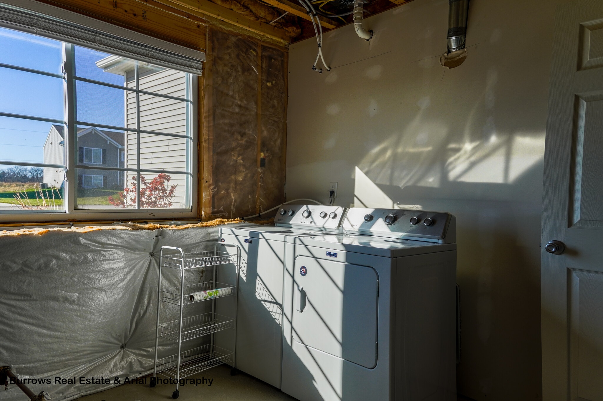Utility Room Washer/Dryer - 8297 W Sturtevant Ave