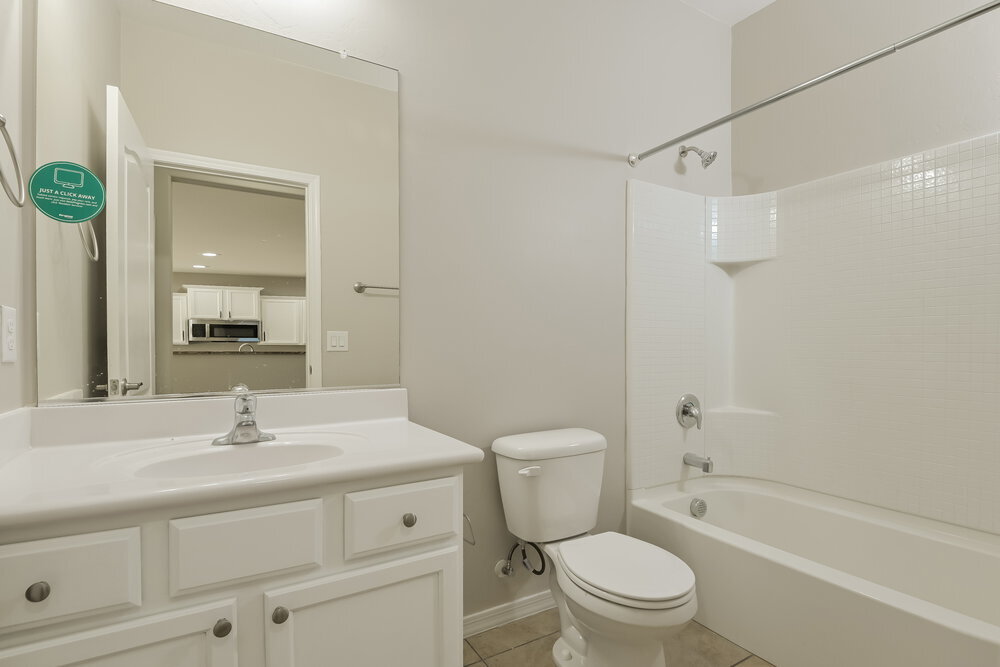 Building Photo - 8237 W Kittiwake Ln