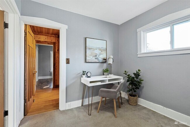 Building Photo - Modern Comfort Meets Vintage Charm – Just Minutes from the Ferry!