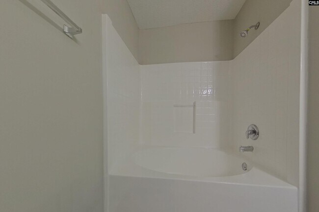 Building Photo - 945 Schofield Ln