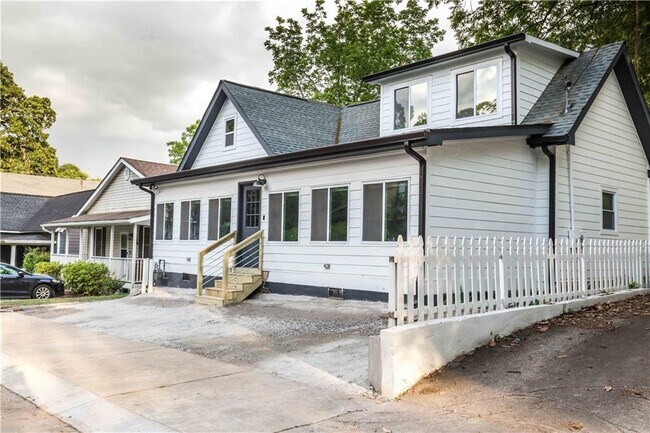 Building Photo - 1170 Niles Ave NW