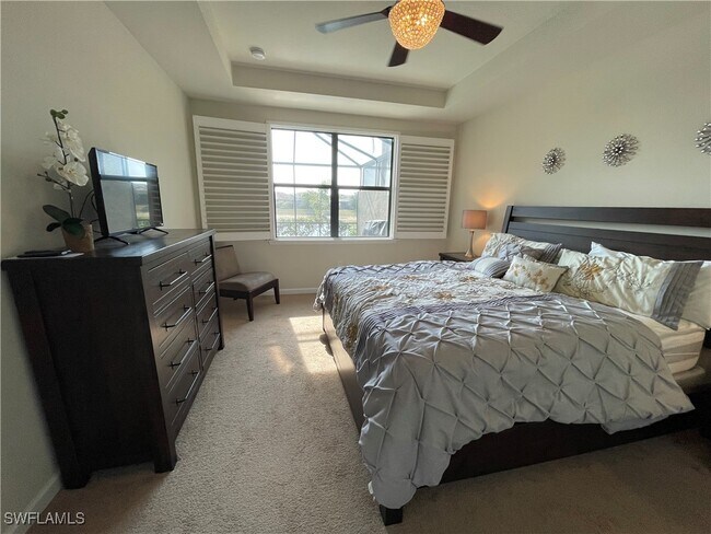 Building Photo - 7631 Jacaranda Ln