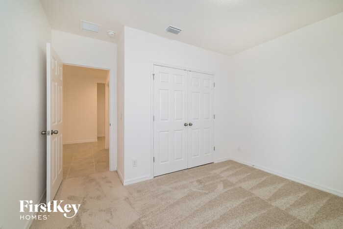 Building Photo - 888 Avenal Ln