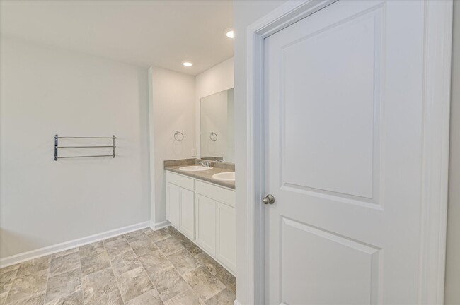 Building Photo - 2892 Calli Crossing Dr