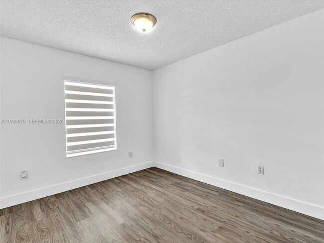 Building Photo - 4147 Sapphire Terrace