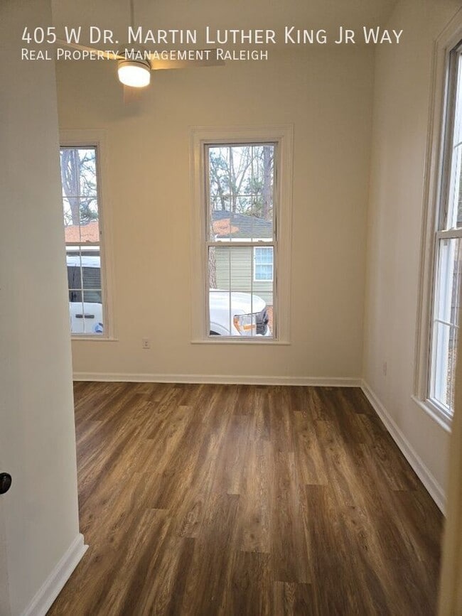 Building Photo - 405 W Dr. Martin Luther King Jr. Way