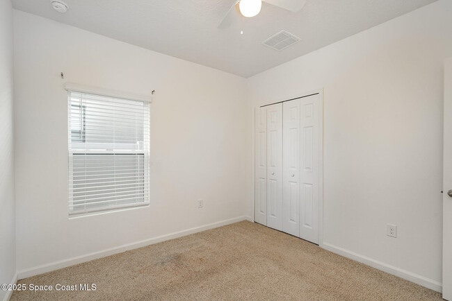 Building Photo - 4028 Alligator Flag Cir