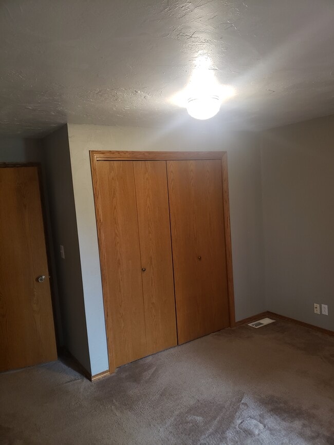 Building Photo - 1764 Elk Ln
