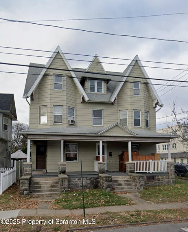 Primary Photo - 304 Pittston Ave
