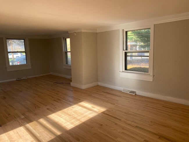 Building Photo - 424 Washington Ave