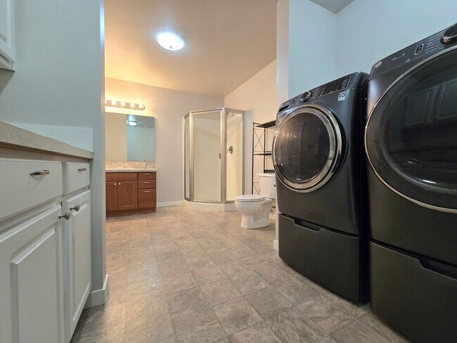 Building Photo - 3 Bedroom 3 Bathroom Home in Lake Stevens, WA