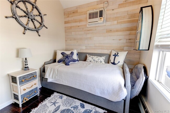 Building Photo - 67 Vermont St