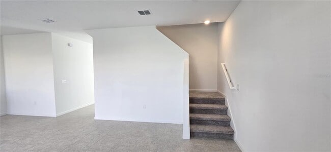 Building Photo - 2803 Poppy Ave