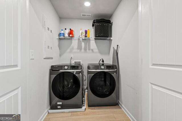 Building Photo - 165 Tulip Dr