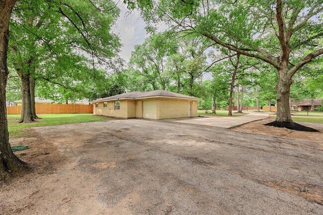 Building Photo - 15458 Rabon Chapel Rd