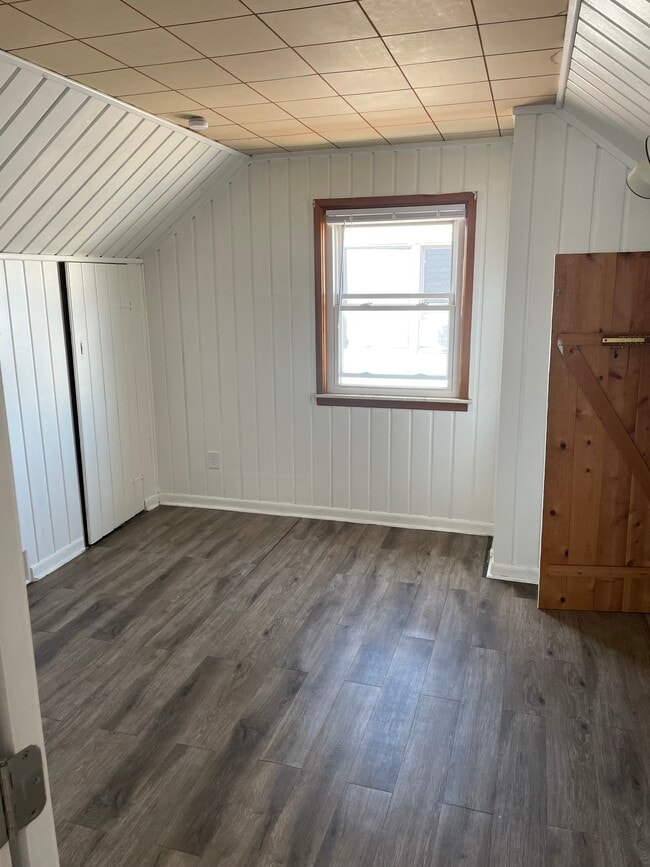 Building Photo - 13144 Orange St