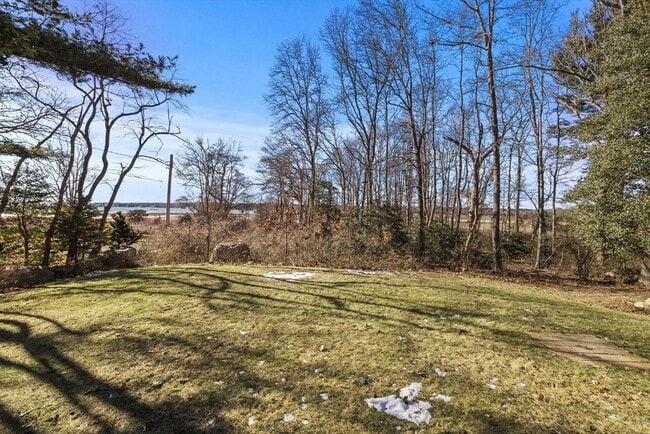 Building Photo - 66 Converse Rd