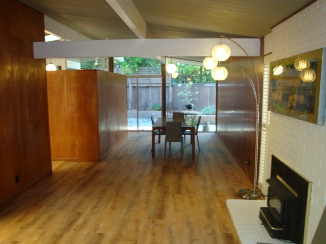 Living room - 683 Tiffany Ct