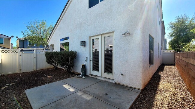 Building Photo - 6252 Huntington Ridge Ave