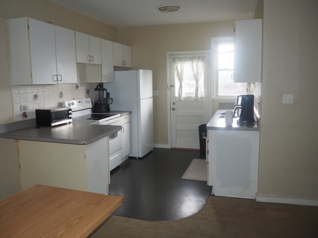 Building Photo - 9911 143rd Pl