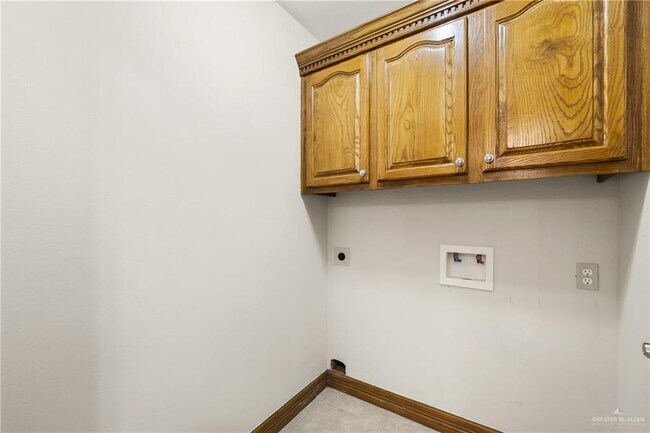Building Photo - 19 New Orleans Cir