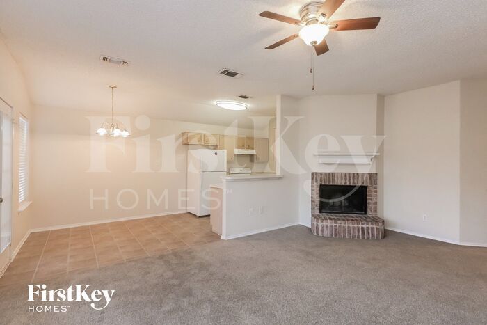 Building Photo - 6408 Stonewater Bend Trail