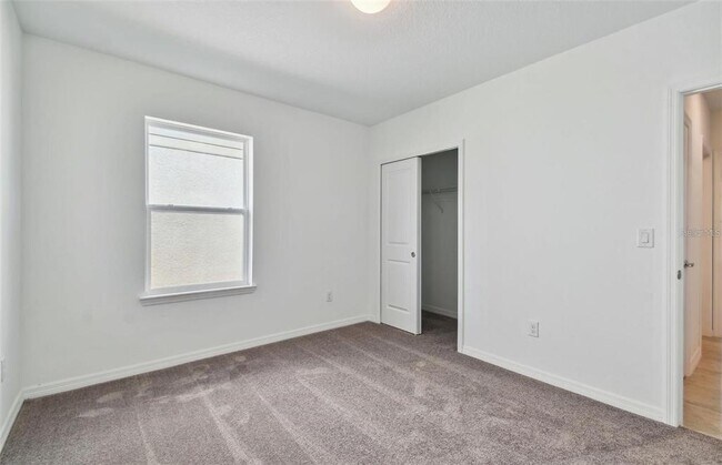 Building Photo - 3855 Capri Coast Dr