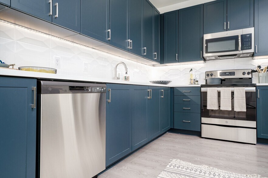 Lyric at Norton Commons 6324 Meeting St Prospect KY 40059 Apartment